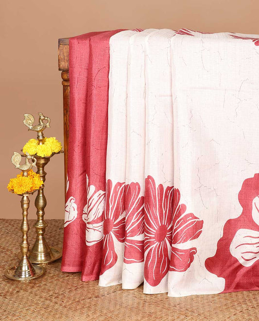 Onion pink floral design khadi silk saree with self border & solder pallu along with plain blouse