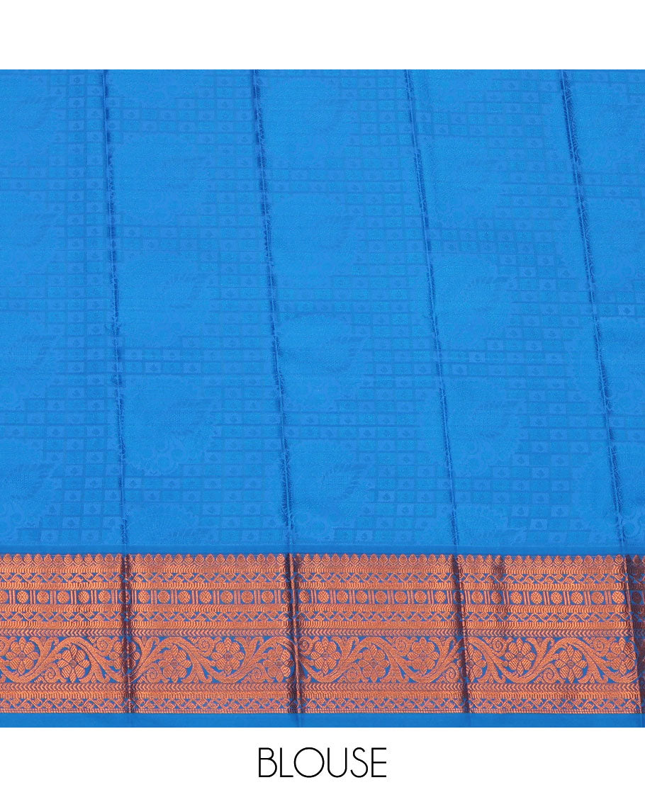 Green Budget Silk Saree, Decked Up with Jacquard Design, a Contrast Traditional Zari Border, Grand Pallu, and a Contrast Blouse