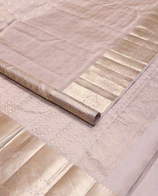 Light grey argyle design kancheepuram silk saree with self border of rekku, kathir, paun, banaras, muthu design & zari design pallu