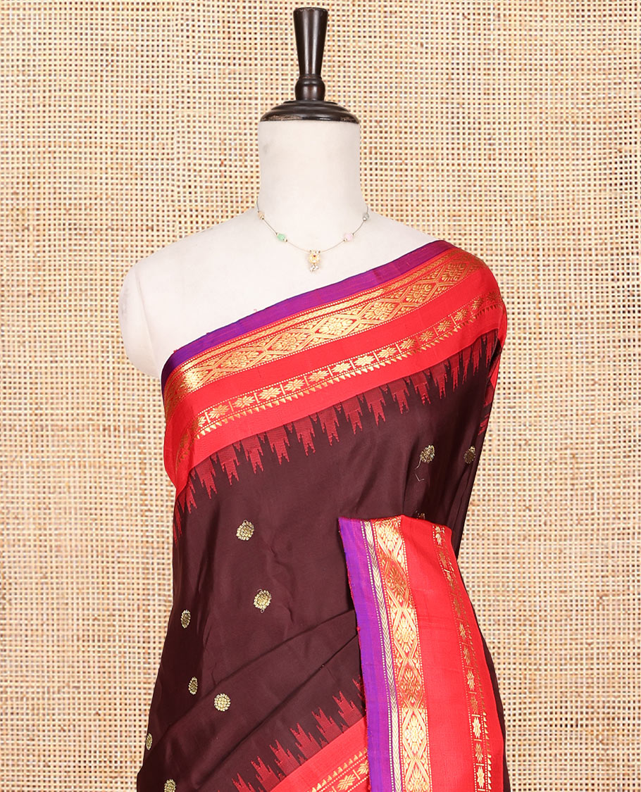 Brown Gadwal Silk Saree, Finely Crafted with Zari Buttas, Complemented by a Contrast Traditional Zari Border, Grand Jaal Pallu, and a Contrast Blouse