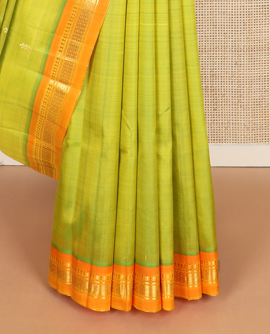 Green zari buttas Kanchipuram silk saree, contrast one-sided border of paneer sombu,banaras & jaal & zari design pallu