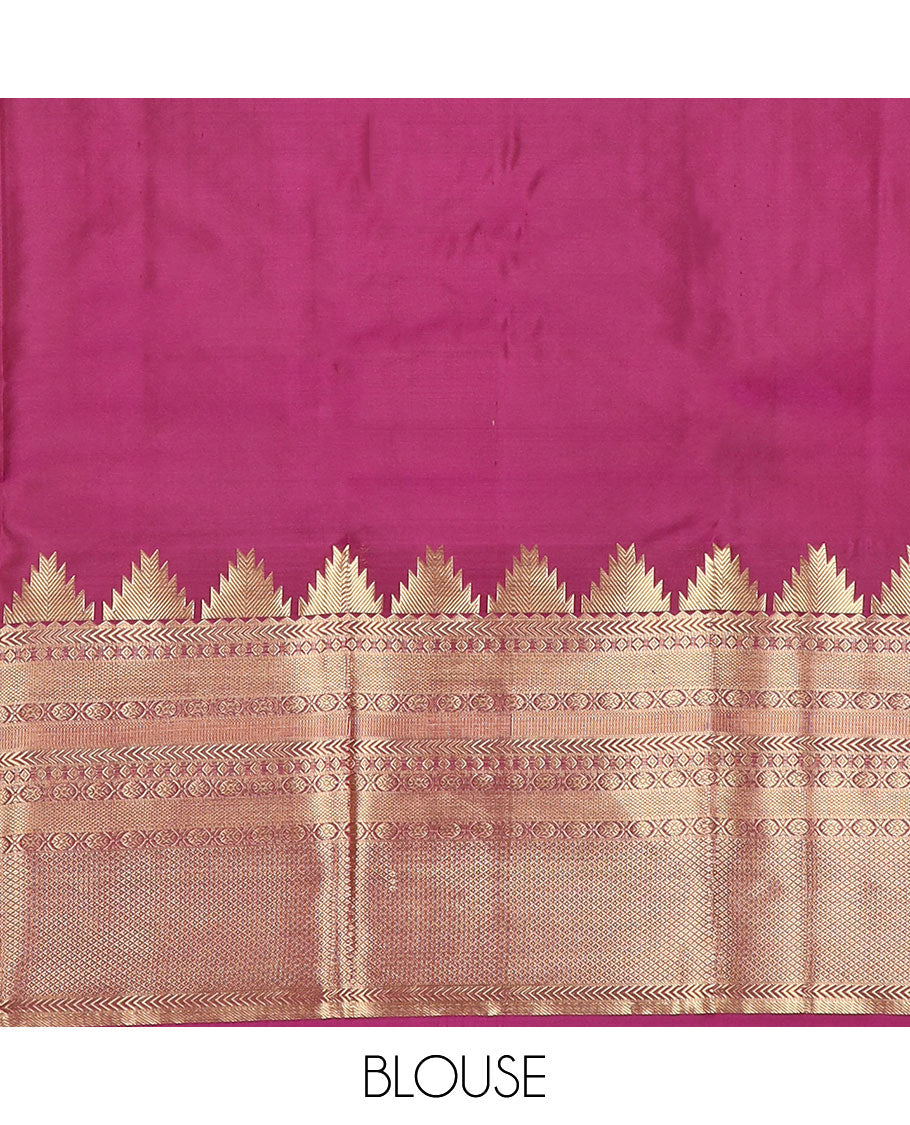 Mehendi green plain Kanchipuram silk saree, contrast border of thazampoo rekku, kathir, kamalam, diamond & mayil kann & jaal pallu