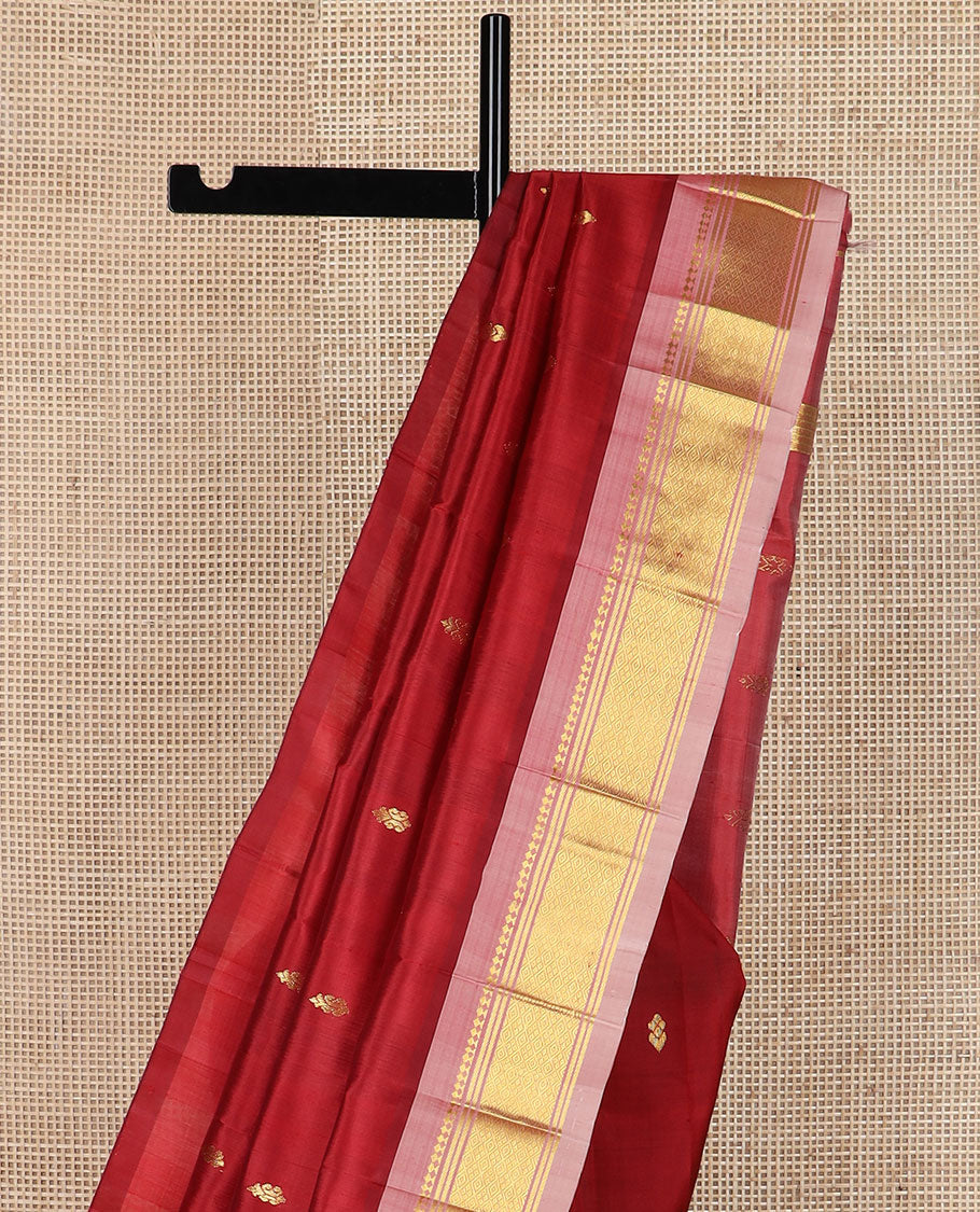 Red zari buttas Kanchipuram silk saree, contrast border of panner sombu, banaras & jaal design & zari design pallu