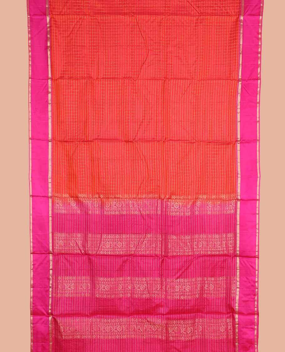 Orange checked nine-yard silk saree, contrast rettai pettu border of rekku, and vanki designs, and traditional zari pallu