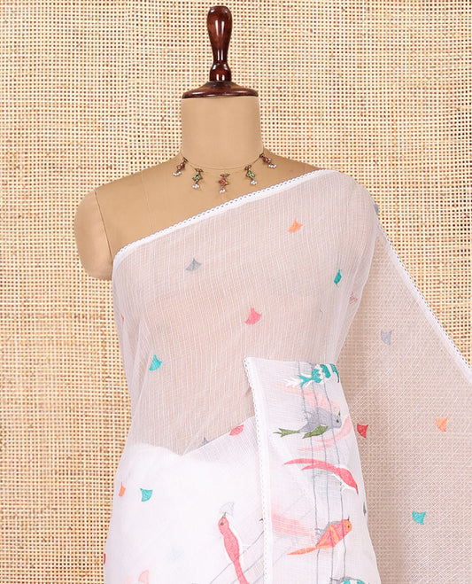 White Kota Doria Saree Features Thread-Embroidered Bird Motifs, a Lace Border, and a Matching Blouse