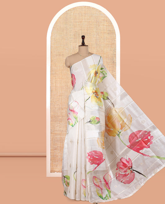 Borderless Cream Semi-Tussar Saree Features Zari Design and Floral Print, a Self-Pallu, Matching Blouse