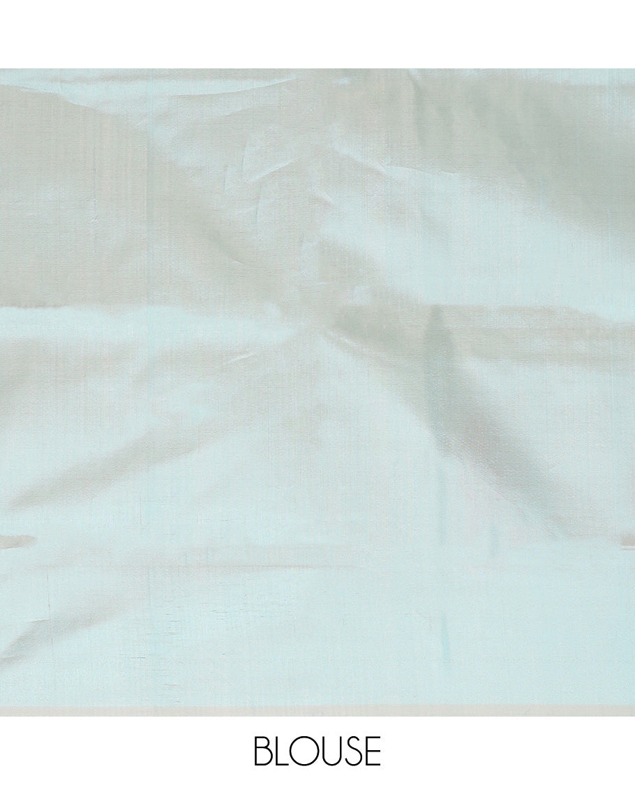 Borderless dark pink buttas Banana pith saree, contrast pallu of floral buttas