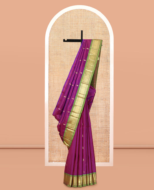 Purple Kanchipuram Silk Saree, Delicately Woven with Zari Buttas, Complemented by a Contrast Border of Kamalam and Mayil Kann Design, Pallu of Zari Design, and No Blouse