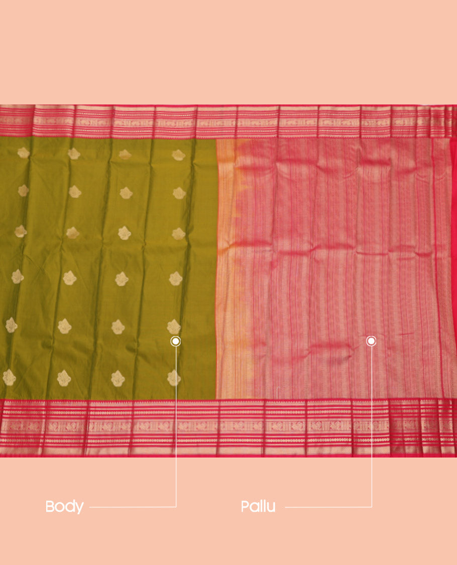 Green Budget Silk Saree, Elevated with Zari Buttas, Complemented by a Contrast Traditional Zari Border, Grand Pallu, and a Contrast Blouse