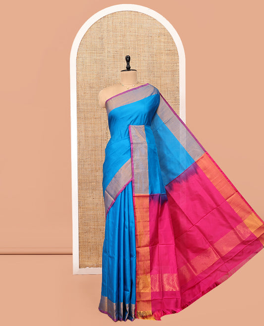 Blue Plain Uppada Silk Saree, Complemented by a Contrast Border, Contrast Zari Pallu, and a Contrast Blouse