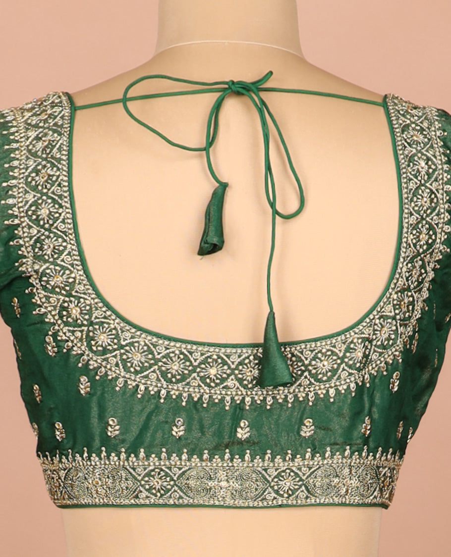 Green thread embroidered front-and-back round elbow-sleeve readymade blouse