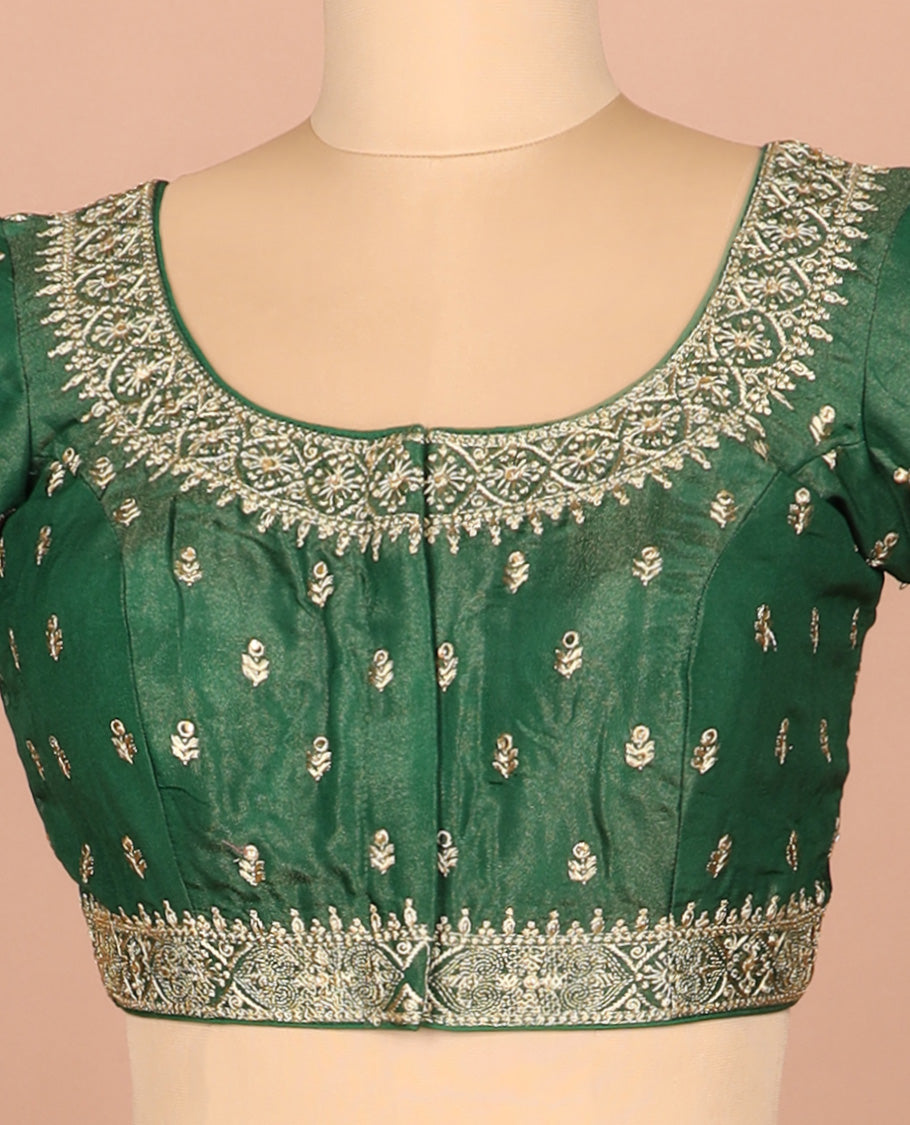 Green thread embroidered front-and-back round elbow-sleeve readymade blouse