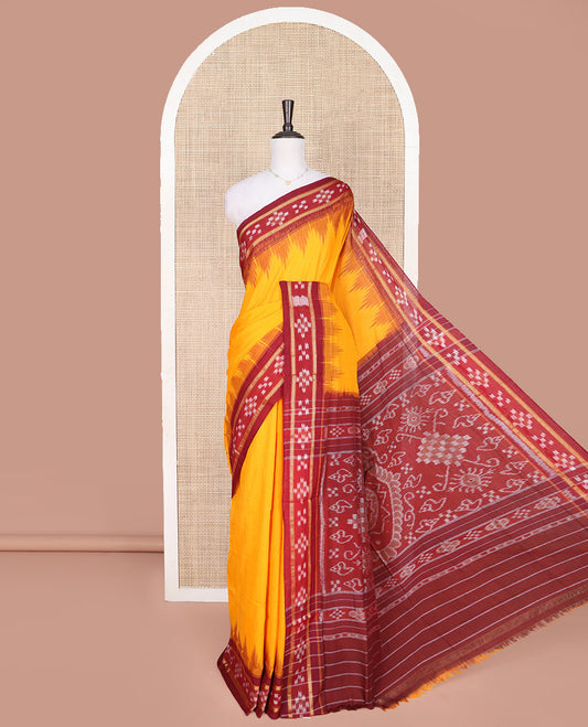Yellow Plain Odisha Cotton Saree, Complemented by a Contrast Temple Border of Pasapalli Weaves, Pallu Features Intricate Patterns, and Paired with a Matching Blouse