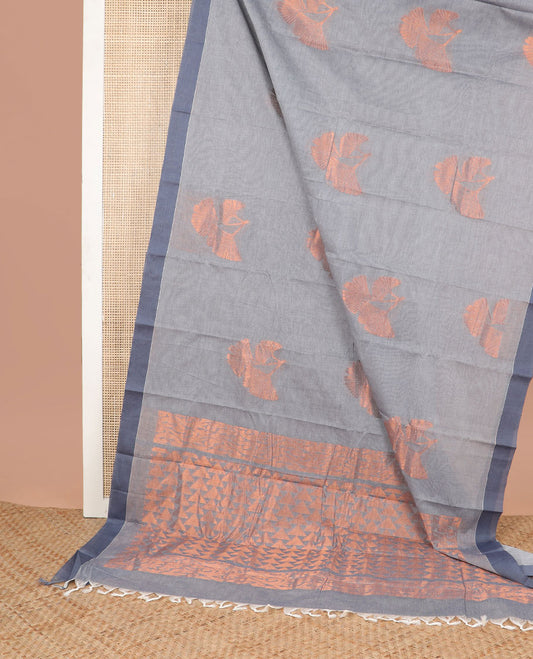 Grey floral design kanchi cotton saree with contrast border & floral zari design pallu