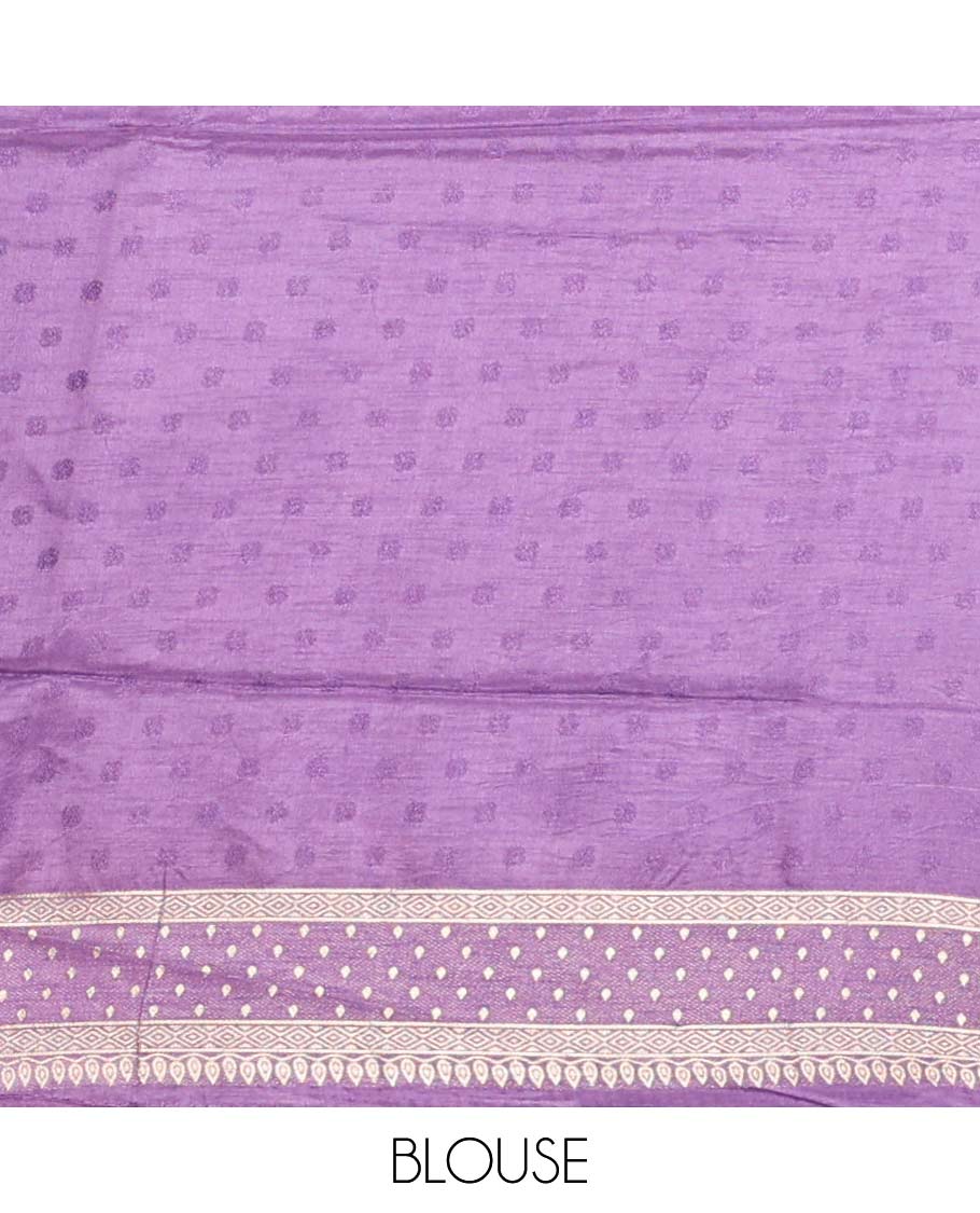Green floral motifs mushru silk saree with self floral design border & pallu of intricate zari design