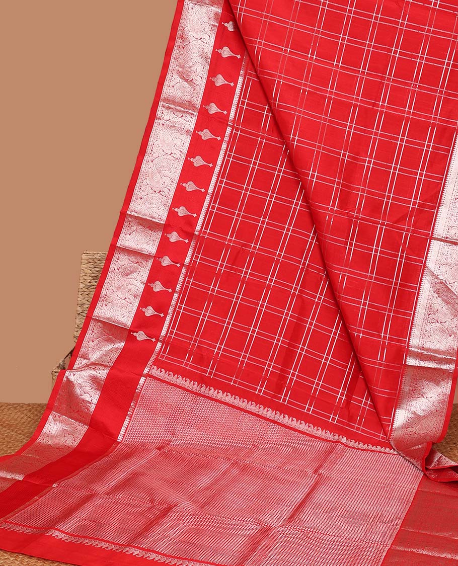 Red checked design vengatagiri pure silk saree , contrast traditional design border & ogee design pallu
