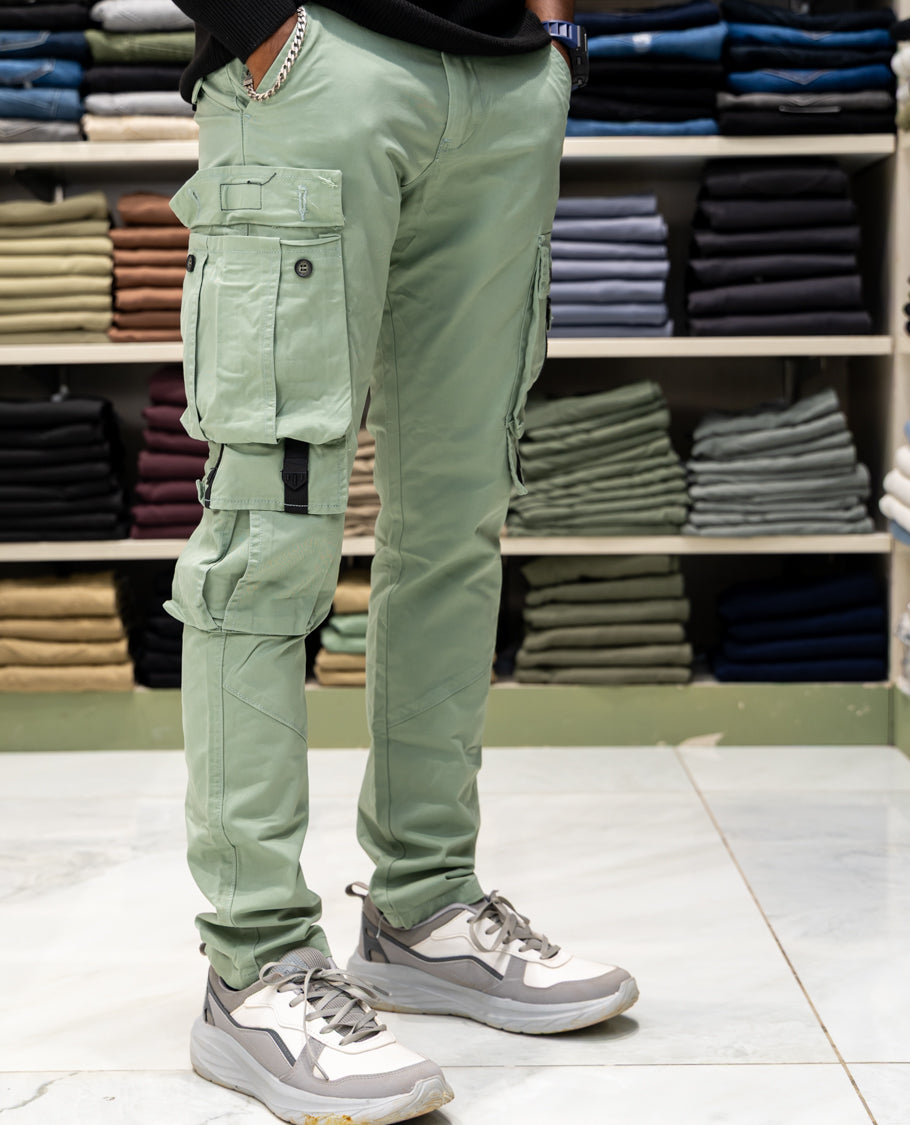 Green Cotton-Blended Cargo Trousers Features Belt Loops, a Regular Fit, and a Regular Length