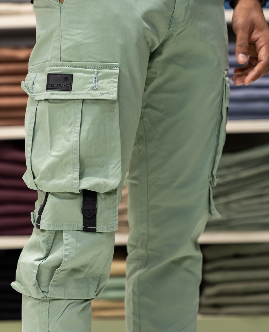 Green Cotton-Blended Cargo Trousers Features Belt Loops, a Regular Fit, and a Regular Length
