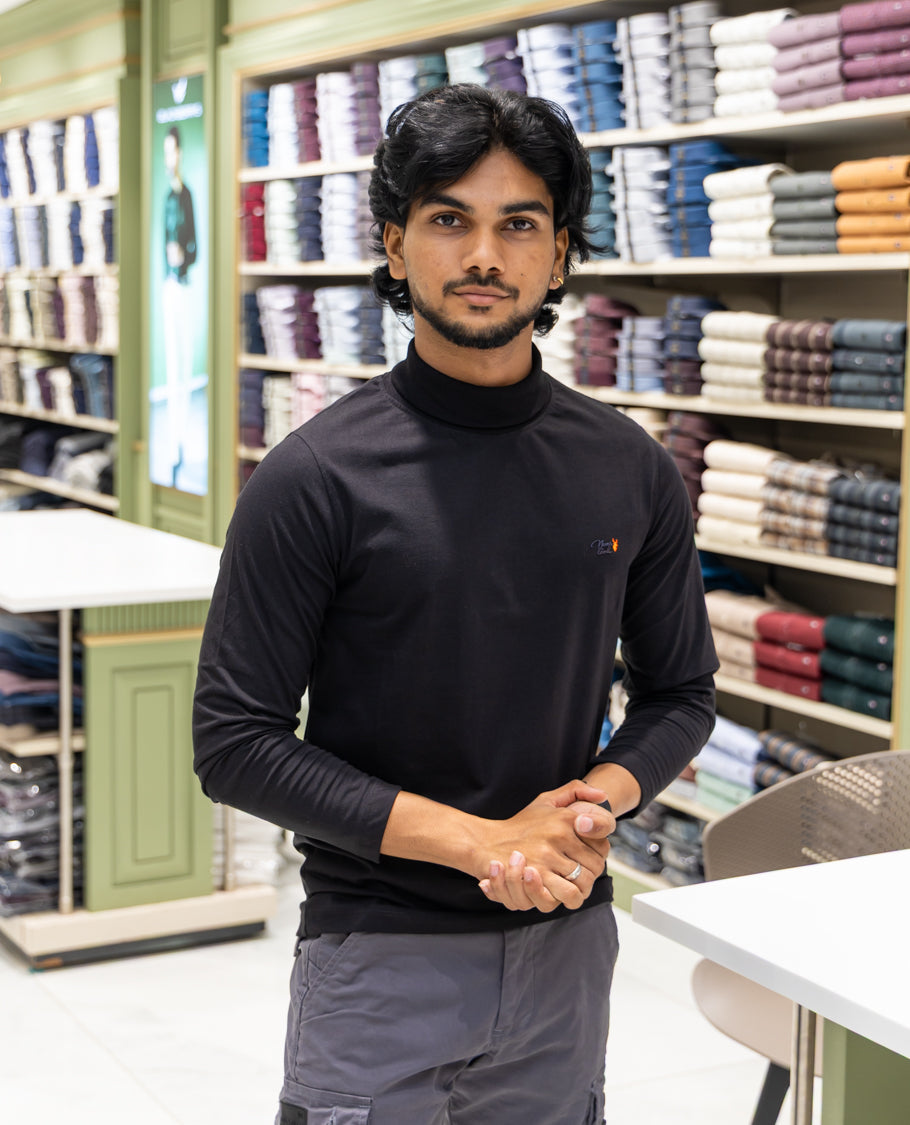 Black Plain Cotton-Blended Turtleneck T-Shirt Comes with Full Sleeves, a Slim Fit, and Regular Length