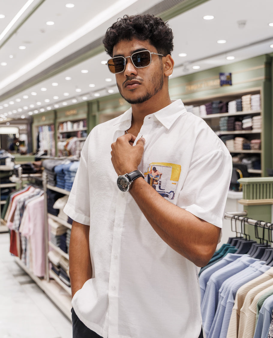 White Spread Collar Cotton Blended Casual Shirt