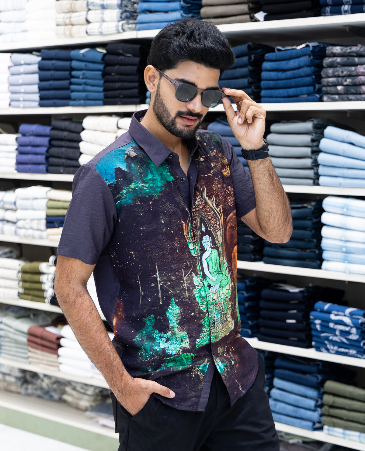Black Half Sleeves Cotton-Blended Casual Shirt