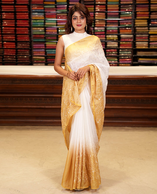 Mustard thread embroidery kotta cotton saree with lace border & lace border pallu along with plain blouse