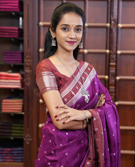 Purple zari dola silk saree with banaras border & rich pallu along with plain blouse
