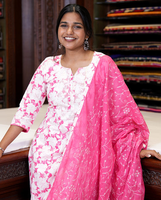 Pink cotton chudidar material set,floral print with daman floral neck embroidery top,plain bottom & floral jaal embroidery dupatta