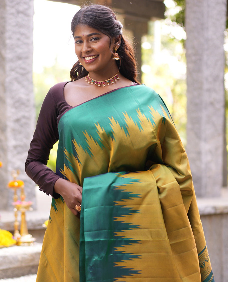 Golden Green-Peacock Green Plain Vasundhara Silk Saree