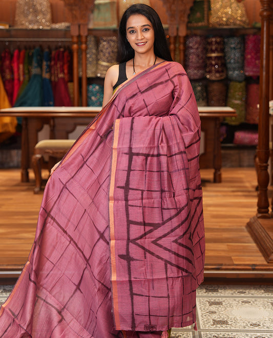 Onion Pink Linen Cotton Saree, Adorned with Shibori Checks, a Subtle Piping Border, Geometric Pallu, and a Matching Blouse