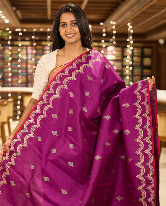 Purple kolam buttas Kanchipuram silk saree, zari scallop border & pallu of scallop vanki designs in zari