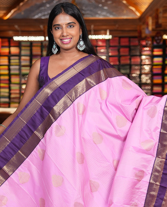 Light Pink-Purple Budget Silk Saree, Adorned with Zari Buttas, Contrast Rettai Pettu Traditional Border, Jaal Pallu, and a Contrast Blouse