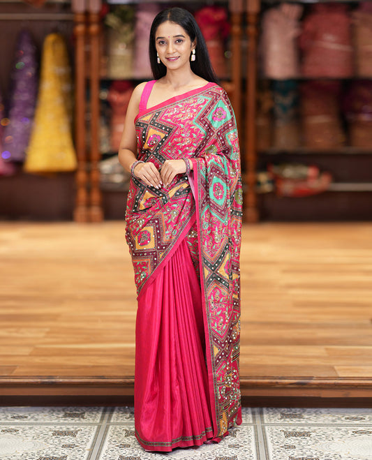 Rani Masakali Saree Featuring Floral and Geometric Motifs Print and Mirror Work, Self-Printed Border, Pallu Elevated with Colorful Mughal-Inspired Motifs Print, and a Matching Printed Blouse