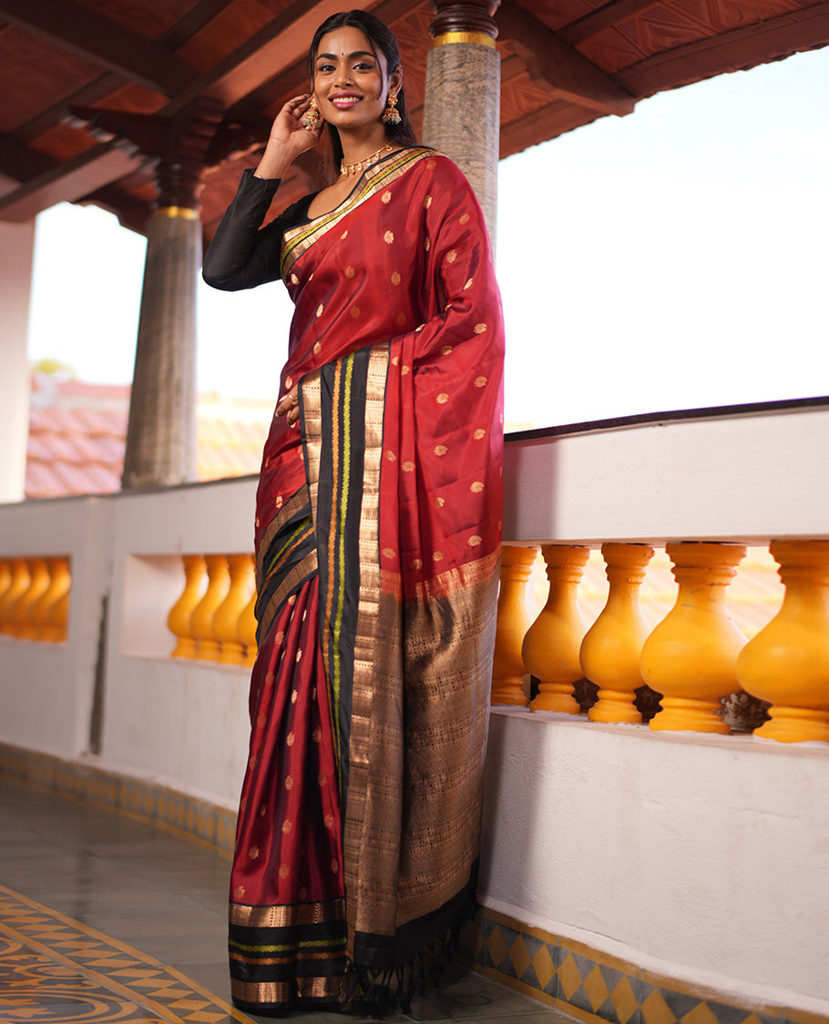 Araku-Black Mayil Buttas Vasundhara Lite Silk Mix Saree
