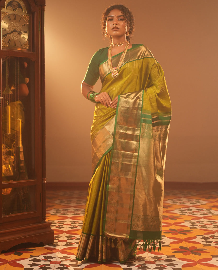 Green Contrast Checks Vasundhara Silk Saree
