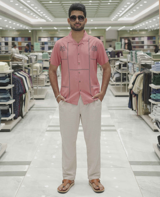 Tomato Cotton-Blended Casual Shirt, Subtle Sparkled with Contemporary Prints, Comes with a Cuban Collar, Half-Sleeves, Regular Fit, and Regular Length