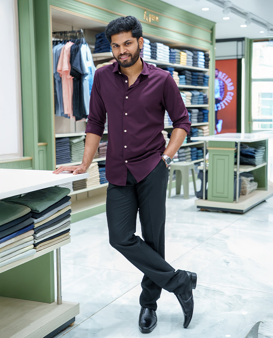 Burgundy Plain Cotton Blended Casual Liquid Shirt, Featuring a Spread Collar, Full Sleeves, Slim Fit, and Regular Length