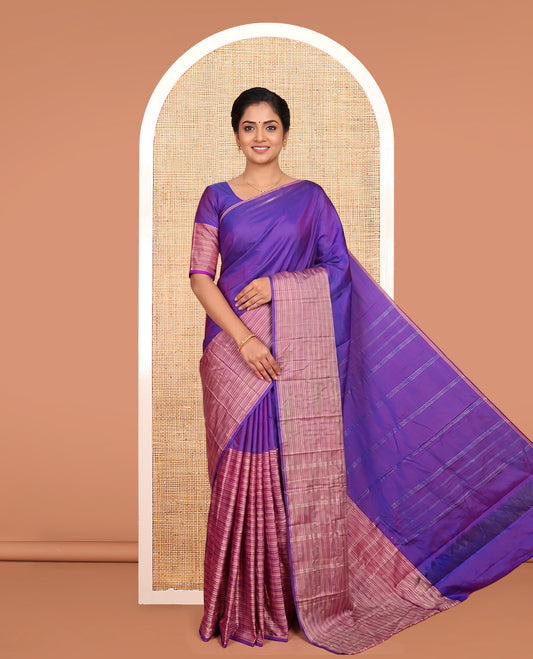 Borderless Violet and Pink Aarani Silk Saree, Adorned with Plain and Muthu Stripes All Over Its Body, Complemented by a Pallu of Stripes, and Paired with a Matching Blouse