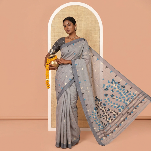 Grey Jute Cotton Saree, Adorned with Diamond Meena Buttas, a Contrast Border, Jamdhani Floral Pallu, and a Contrast Blouse