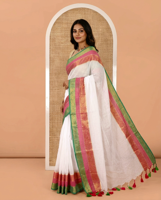White Plain Khadi Mul Cotton Saree, Complemented by a Contrast Rettai Pettu Traditional Diamond-Patterned Border, Plain Pallu, and Paired with a Matching Blouse
