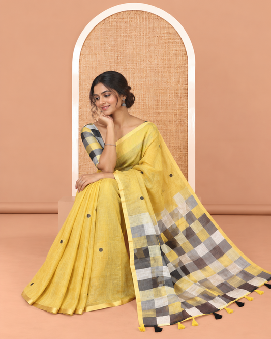 Borderless Yellow Linen Cotton Saree, Mesmerised with Polka Dots, a Contrast Checked Pallu, Contrast Blouse