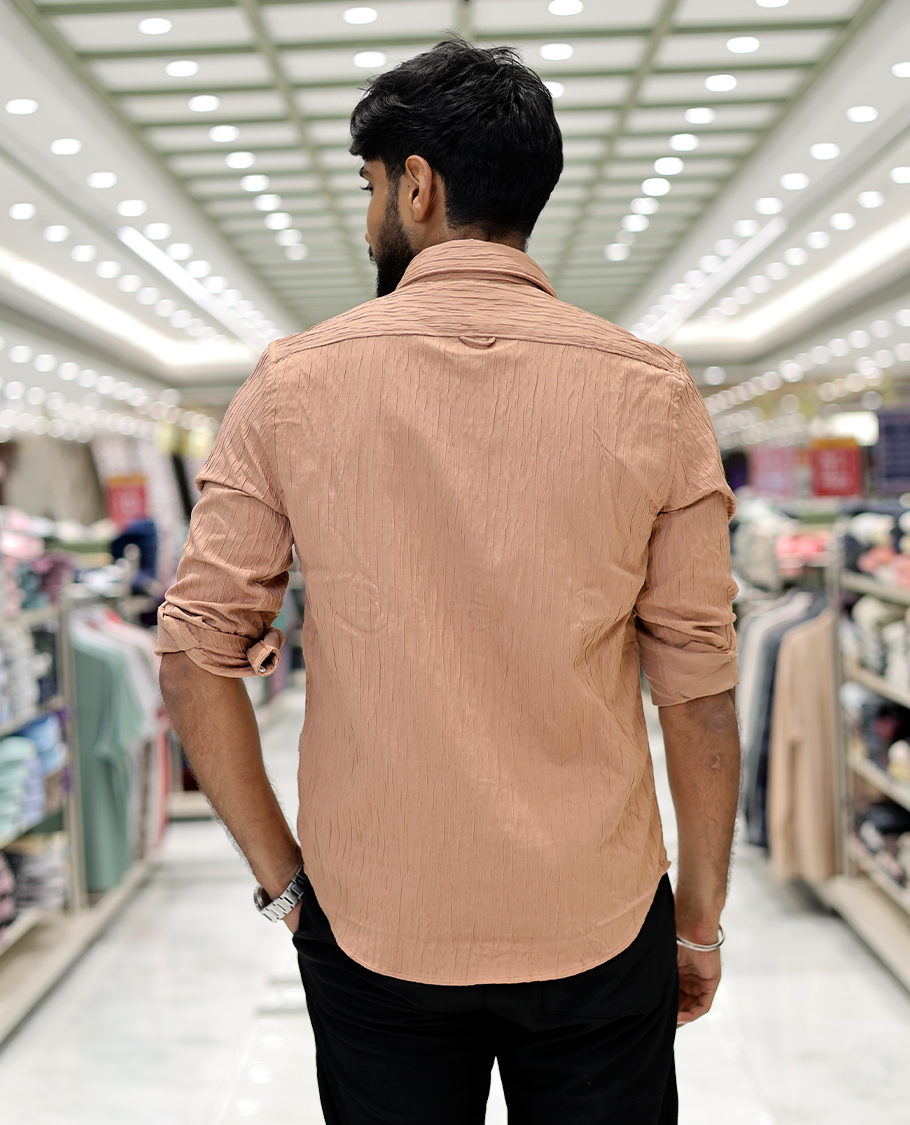 Salmon Crushed Cotton-Blended Casual Shirt Features Full Sleeves, a Spread Collar, a Slim Fit, and Regular Length