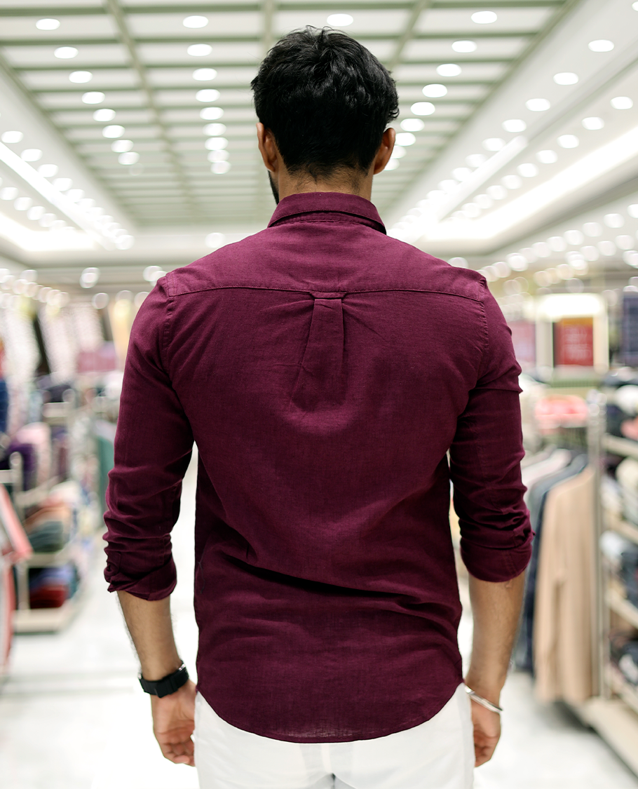Maroon Solid Linen-Blended Casual Shirt Features Full Sleeves, a Slim Fit, a Spread Collar, and a Regular Length