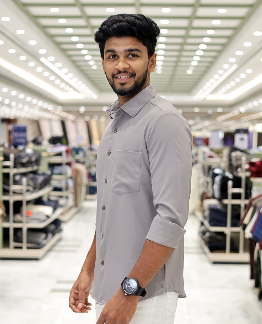 Grey Plain Cotton-Blended Casual Shirt, Comes with Full Sleeves, a Spread Collar, a Slim Fit, and Regular Length