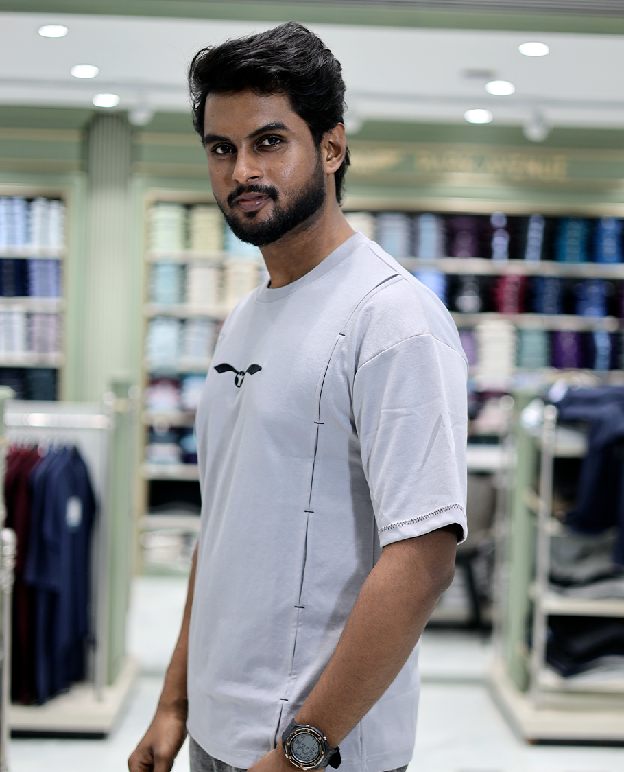 Grey Solid Cotton-Blended T-Shirt Features Half Sleeves, a Crew Neck, a Regular Fit, and a Regular Length
