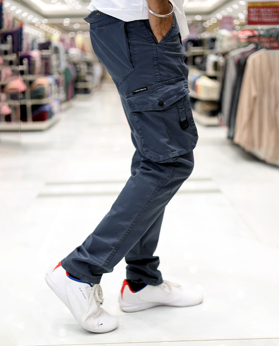 Blue Plain Cotton-Blended Cargo Trousers Come with a Regular Fit, Belt Loops, and Regular Length