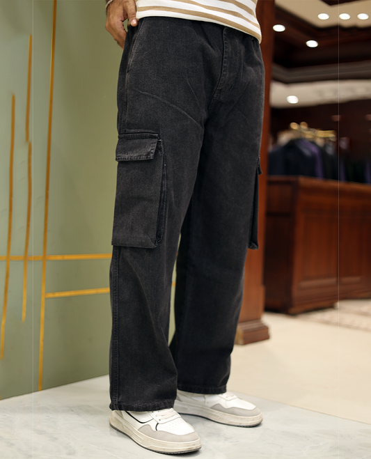 Black Heathered Textured Denim Trousers Come with a Baggy Fit and Regular Length