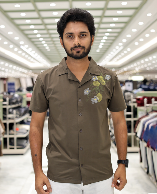 Green Cotton-Blended Casual Shirt Comes with Floral Motifs Knitted Embroidery, Cuban Collar, Half Sleeves, Boxy Fit, and Regular Length