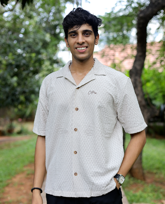 Light Grey Textured Cotton-Blended Casual Shirt Features Half Sleeves, a Regular Fit, a Spread Collar, and Regular Length