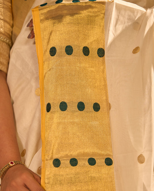 White polka dot kasavu saree with contrast polka dot border & striped, polka dot design pallu